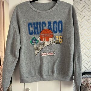 SHEIN Gray Chicago Basketball Team Sweatshirt